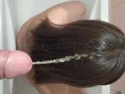 СПУСТИЛ МОЧУ НА ВОЛОСЫ БРЮНЕТКИ - Screenshot 7 of 16 - Peeing