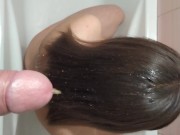 СПУСТИЛ МОЧУ НА ВОЛОСЫ БРЮНЕТКИ - Screenshot 9 of 16 - Russian Homemade