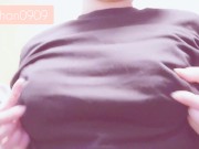 服の上から爪でカリカリ乳首オナニーしました 11/16