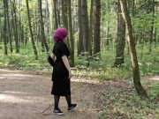 Прогулка по лесопарку с вибратором дистанционного управления и мастурбация в машине на парковке. - Screenshot 8 of 16 - Point Of View