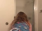 Phat ass bouncing  - Screenshot 15 of 16 - White Girl Backshots