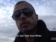 HUNT4K Chico enojado por dinero en efectivo permite a un cazador follar a su bella novia 2/16