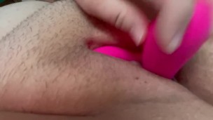 Hairy pussy squirts