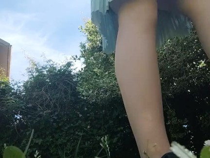 whore! pissing and burping in the public park without underwear