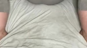 Squirting in my grey leggings 