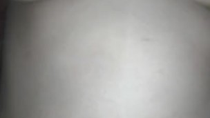 A ella le encanta montar vergas 