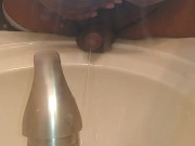 Black Man with tiny dick peeing - Screenshot 10 of 16 - Fat Man