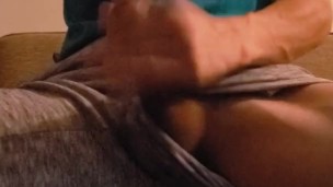 Quick Nut before Friend comes back