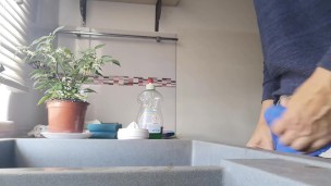 Kitchen sink jerkoff