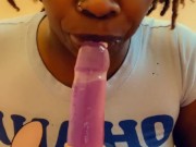 How to put on a condom the right way 