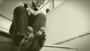 Solo Big Feet Trans Man Giant POV Foot Worship Foot Fetish