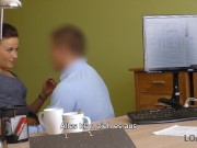 LOAN4K Hot Stunner braucht zusätzliches Geld und sie stimmt zu, einen Anschluss zu haben 7/16