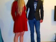 SALOPE SE TAPE L'EMPLOYÉ DE L'HÔTEL 1/16