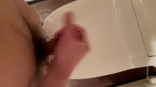 トイレオナニー　toilet gay