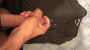 What a big cum load from this portuguese boy