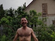 It started to rain 15/16