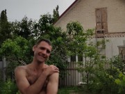 It started to rain 4/16