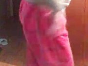 Lonely horny housewife Skypes with random guy from pornhub 12/16