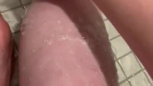 Sugar Dandy Shaving Legs Silky Smooth