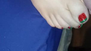 Holiday weekend footjob with watermelon painted toes, lots of precum and huge edging cumshot. 