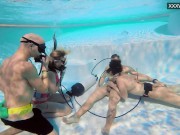 Couple filming couple fucking in the pool 14/16