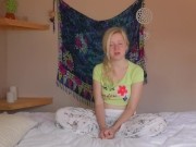 Anna Mai rides herself to the climax 9/16