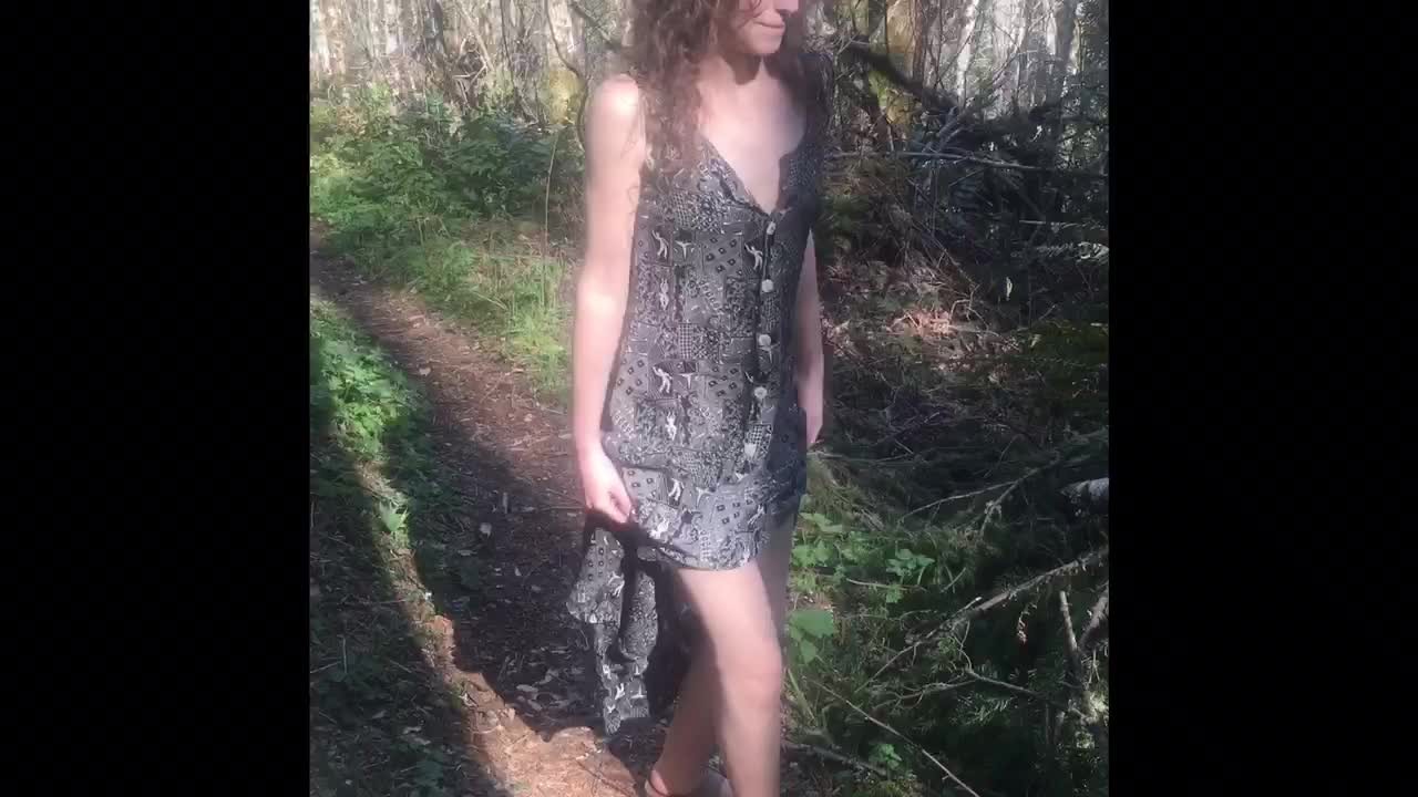 Lesbian hiking piss compilation - Zoey and Rose - Darmowe seks wideo - RedTube