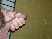 Guys can pee while hard! - Screenshot 11 of 16 - HD