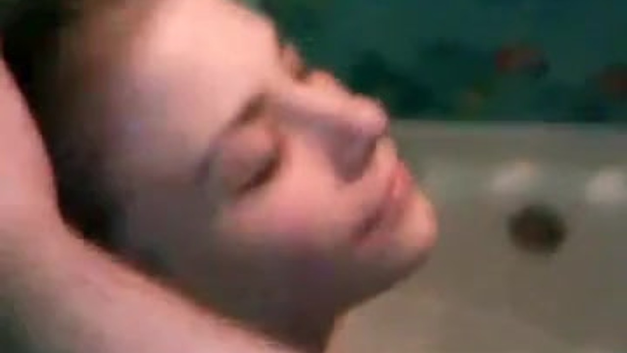 Lover piss on sexwife