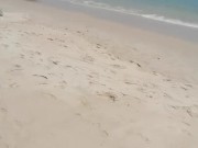 Amadora exibe na praia em publico 3/16