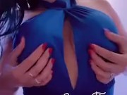 Look at my elegant pussy 10/16