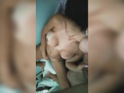 Peguei ela se masturbando, então ofereci meu pau 1/16