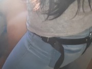 Трахнула свою девушку, когда она убирала в квартире - lesbian_illusion 10/16