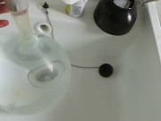 洗面所でコンドームに水を入れたら破裂した - Screenshot 15 of 16 - 日本人