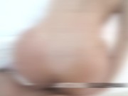 ميى القحبة البرازيلية تجرب تجربتها الأولى بالزغب العربي 9/16