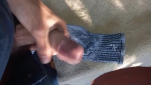 Gran Verga Eyaculando largando Leche en Camara Lenta Sobre media Sucia