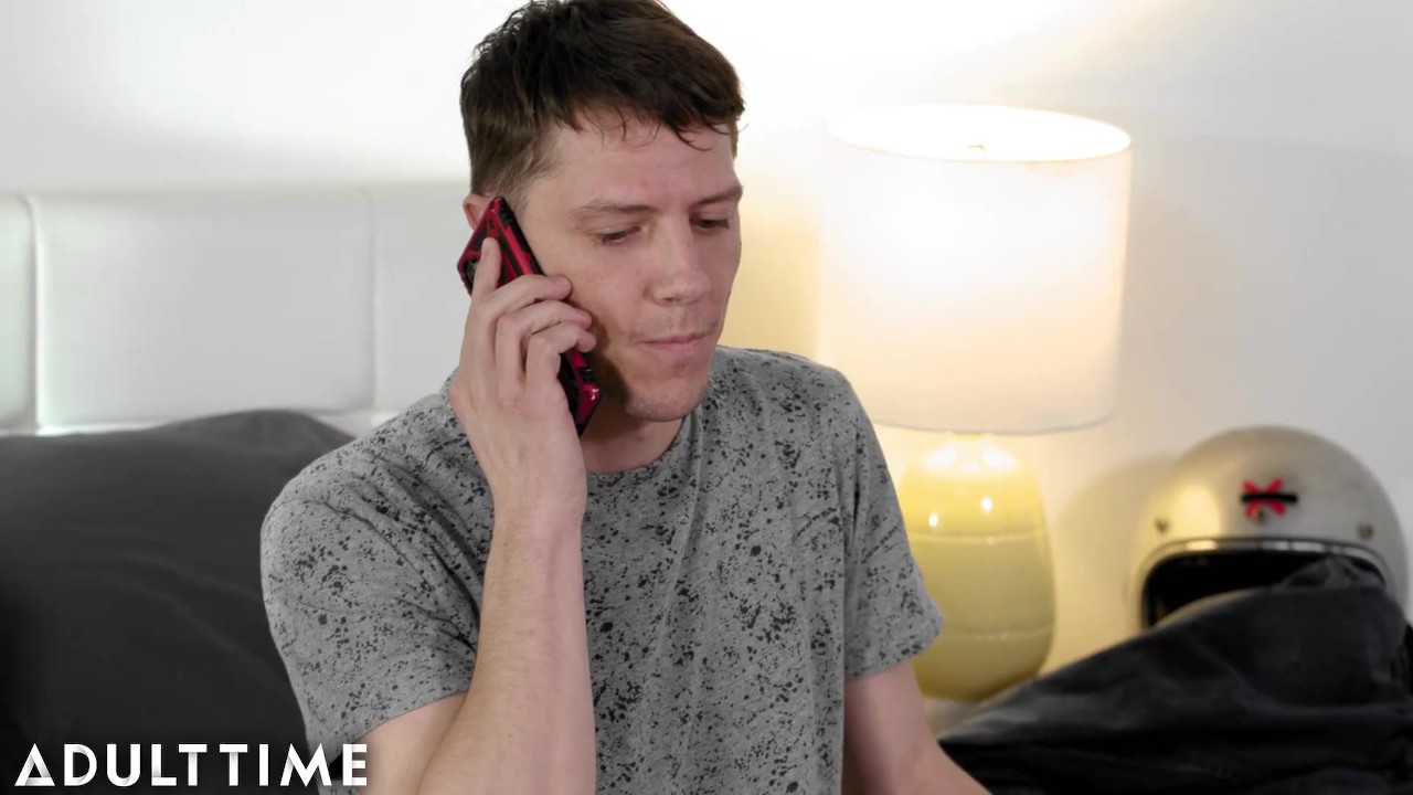 ADULT TIME - Cunning Stepson Swindles Hot Sex With Busty MILF Stepmom Ryan Keely - RedTube