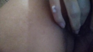 En la ducha tocandome