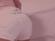 Novinha Cantando Fazendo Strip Balançando a Raba 7/16