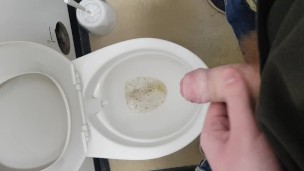 More piss! Playing with my foreskin 💦