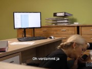 LOAN4K Die Notwendigkeit eines Kredits bringt die Geschäftsfrau dazu, mit einem Mann zusammenzuarbeiten 11/16