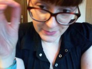 la tua segretaria che impreca e ti prende in giro pesantemente 3/16