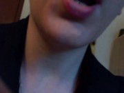 la tua segretaria che impreca e ti prende in giro pesantemente 4/16