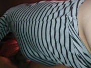 La invito a subir en mi auto y la pongo a mamarme la verga 5/16