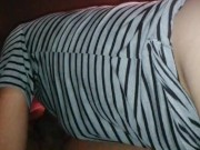 La invito a subir en mi auto y la pongo a mamarme la verga 7/16