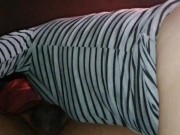 La invito a subir en mi auto y la pongo a mamarme la verga 9/16