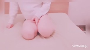 Naia, ce masturbe enceinte