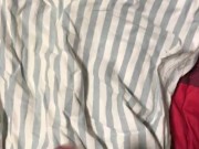 Quick Jerk off  - Screenshot 3 of 16 - Jerking Off