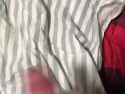 Quick Jerk off  - Screenshot 6 of 16 - HD