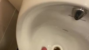 Wanking in public hotel toilets with big cumshot 